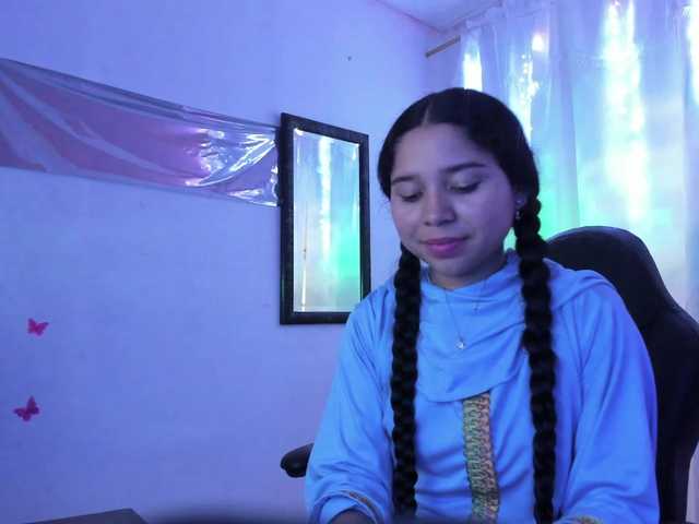 Milly-Way live cam on BongaCams