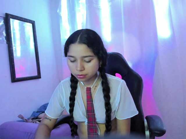Milly-Way live cam on BongaCams