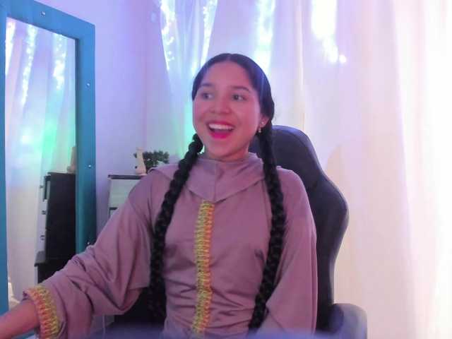 Milly-Way live cam on BongaCams