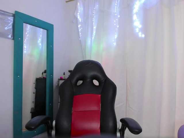 Milly-Way live cam preview