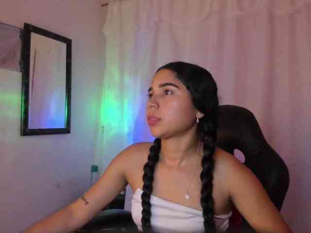Milly-Way Sex Cam Show