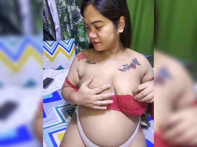 xxPinayBigBoobs webcam