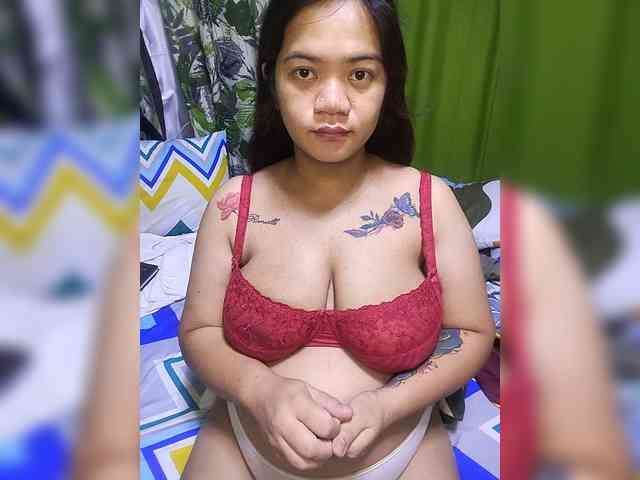 xxPinayBigBoobs webcam