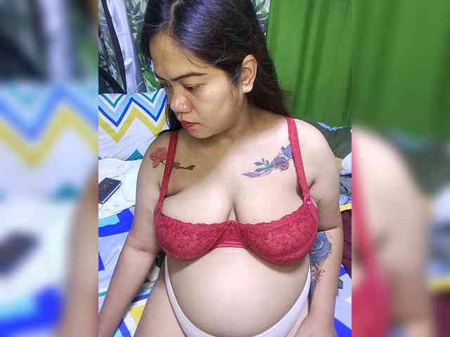 xxPinayBigBoobs webcam