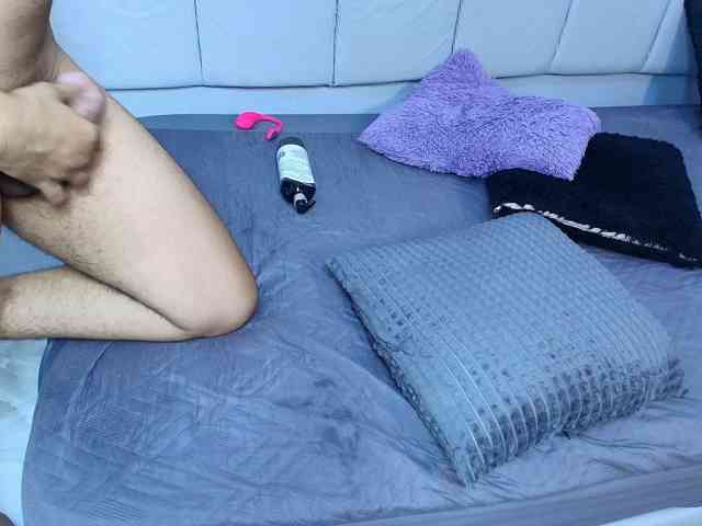 DelphineBella webcam