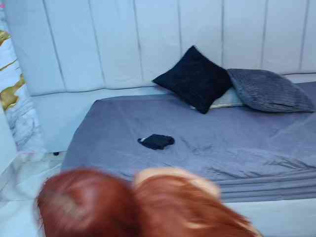 DelphineBella webcam