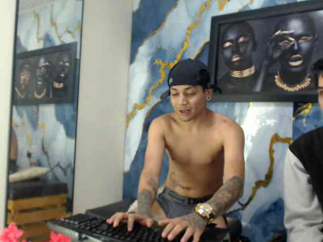 TheShamefulBoys Sex Cam Show