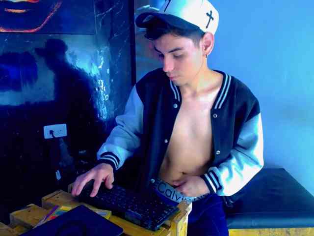 TheShamefulBoys Sex Cam Show