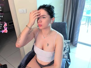 evelyne-xx Porn Show