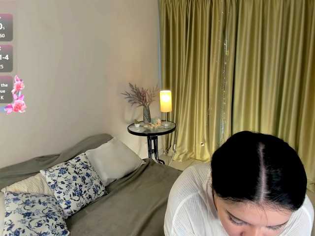 evelyne-xx, live now on BongaCams