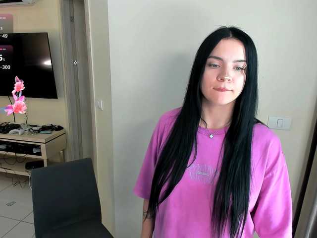 evelyne-xx live webcam show