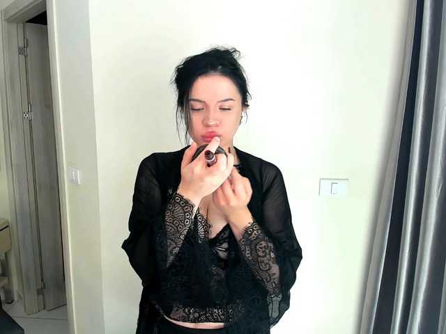 evelyne-xx live webcam show