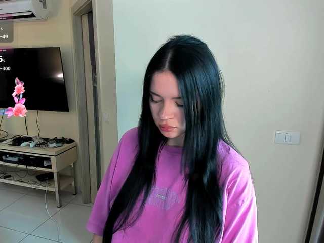 evelyne-xx live webcam show