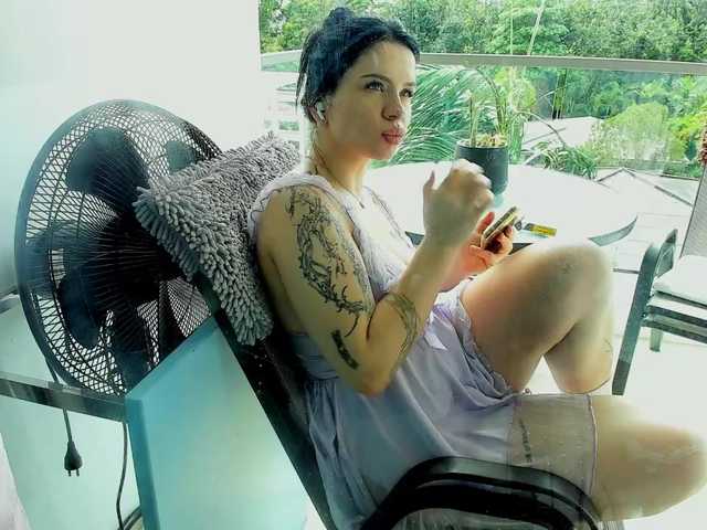 evelyne-xx