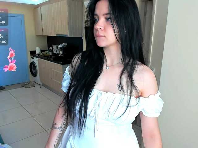 evelyne-xx cam belle