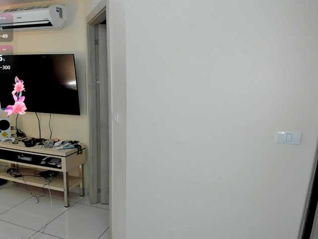 evelyne-xx live webcam show