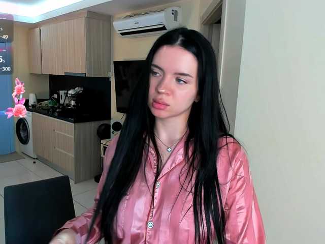 evelyne-xx live webcam show