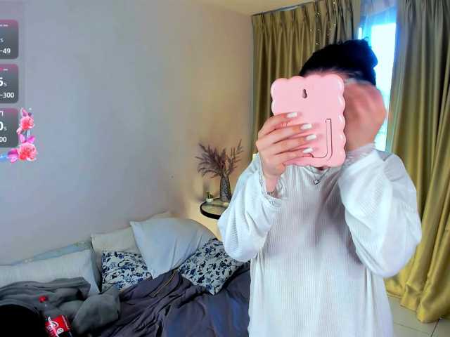 le modèle evelyne-xx est en webcam porno dans un show sur le site bongacams, il possède les tags suivants: White/Caucasian,Brunette,Shaved