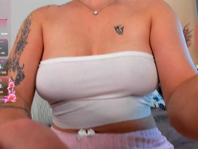 evelyne-xx live cam preview