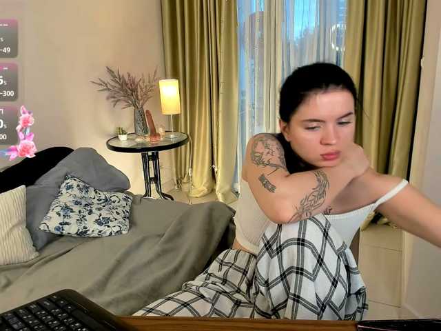 evelyne-xx live cam preview