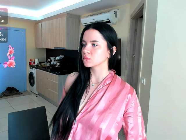 evelyne-xx live webcam show