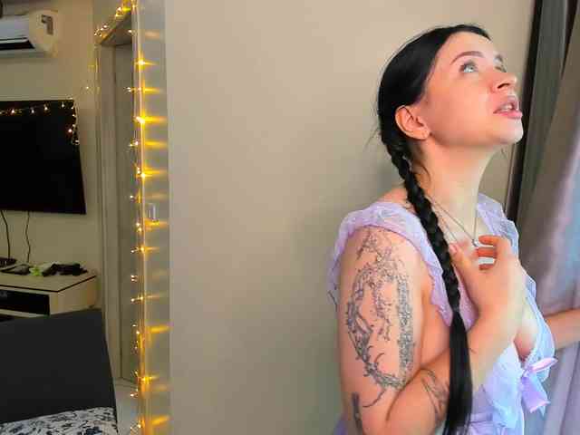 evelyne-xx webcam