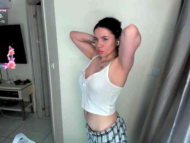 evelyne-xx webcam