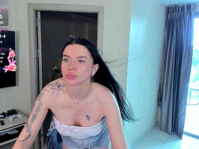 evelyne-xx webcam