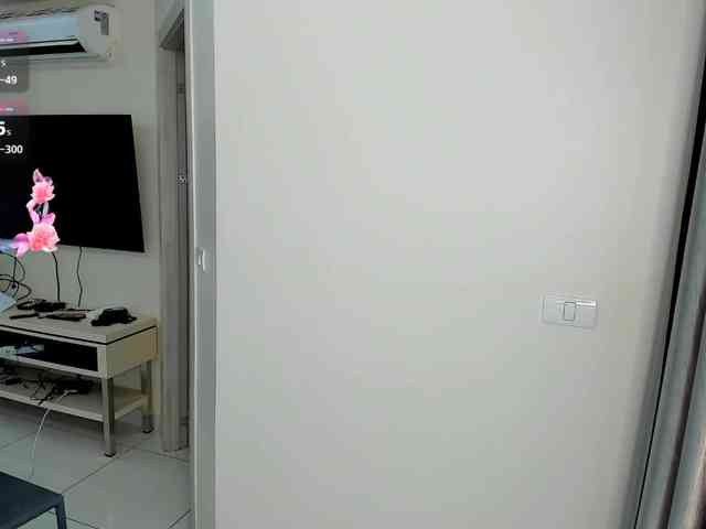 evelyne-xx webcam