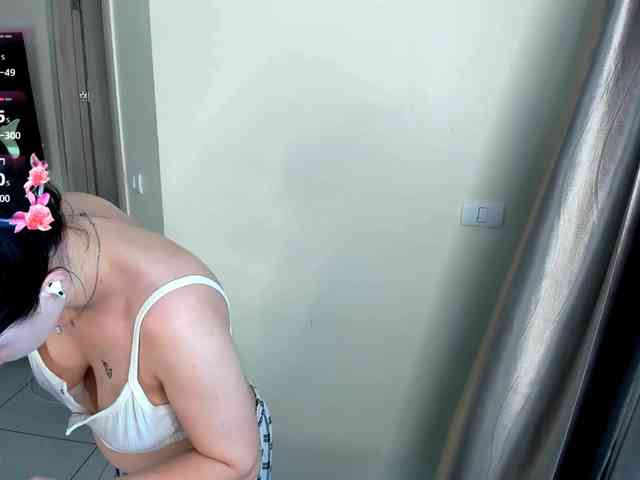 evelyne-xx webcam