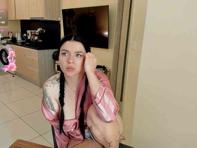 evelyne-xx