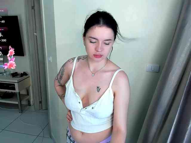 evelyne-xx webcam
