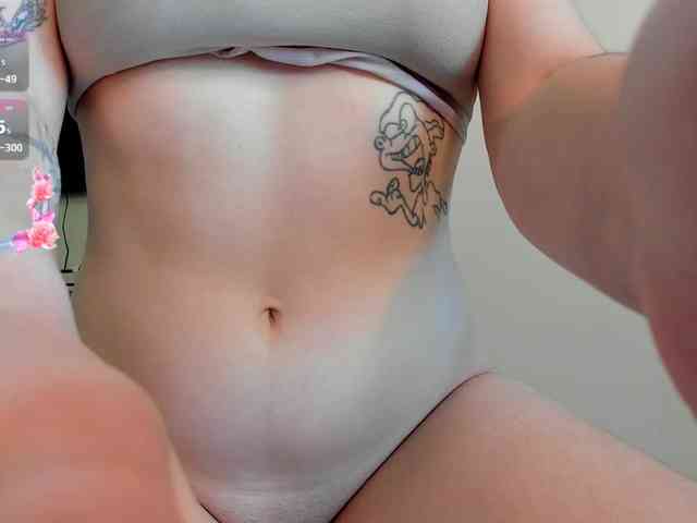 evelyne-xx webcam