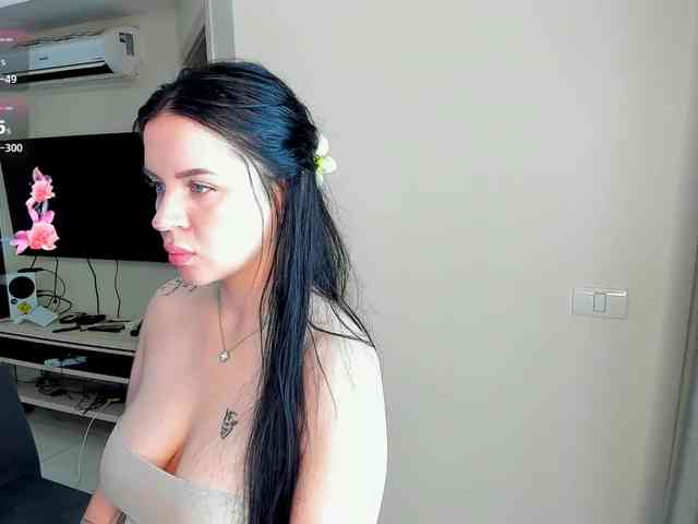 evelyne-xx webcam