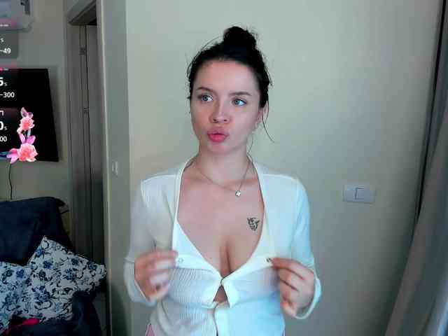 evelyne-xx webcam
