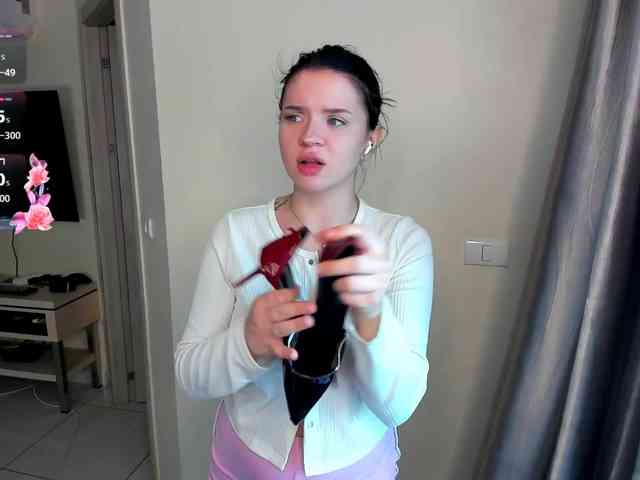 evelyne-xx webcam
