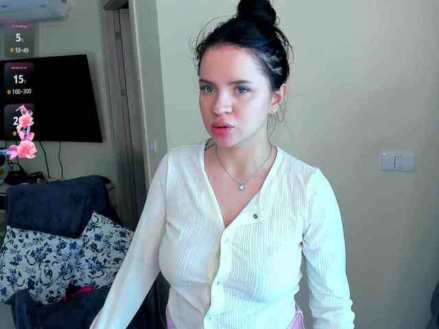 evelyne-xx webcam