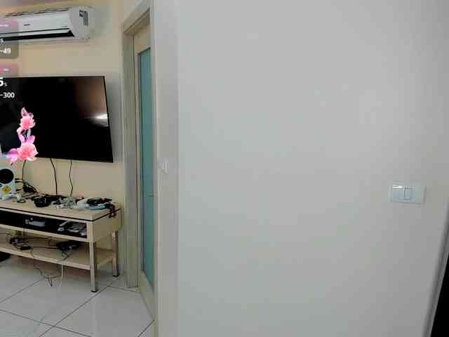 evelyne-xx webcam