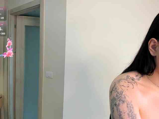 evelyne-xx webcam