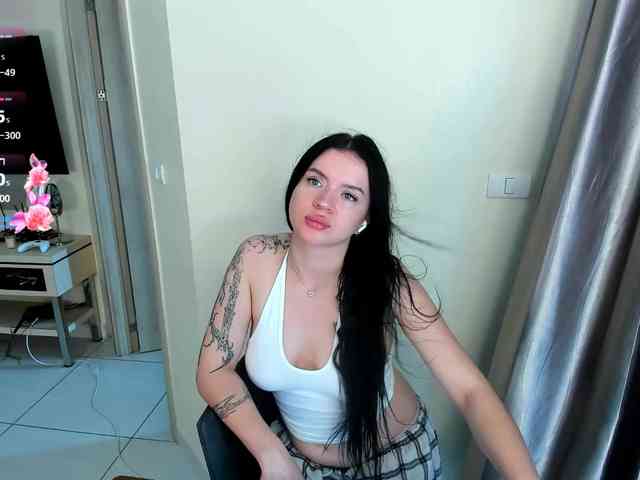 evelyne-xx webcam