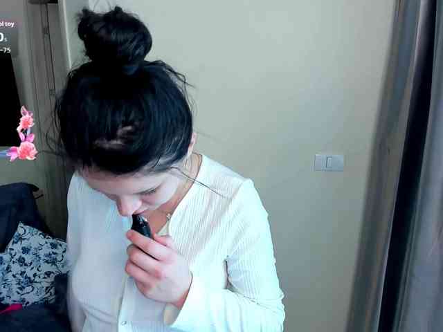 evelyne-xx webcam