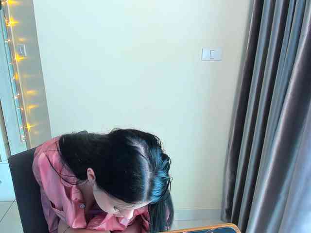 evelyne-xx webcam