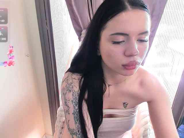 evelyne-xx webcam
