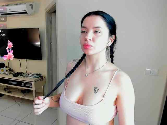 evelyne-xx webcam
