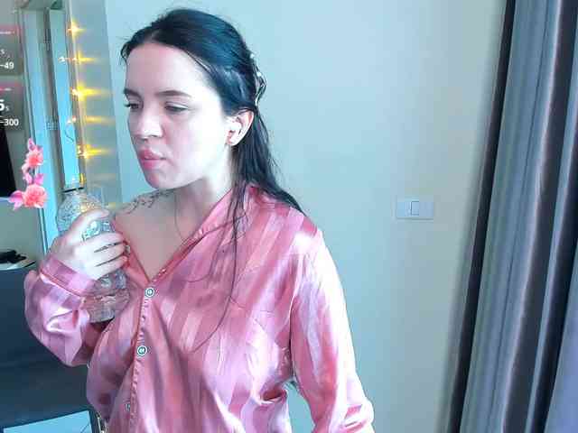 evelyne-xx webcam