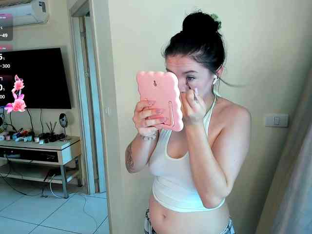 evelyne-xx webcam
