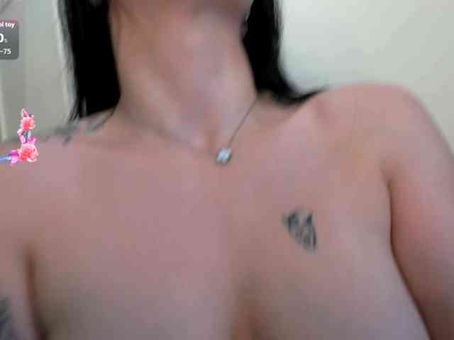 evelyne-xx webcam