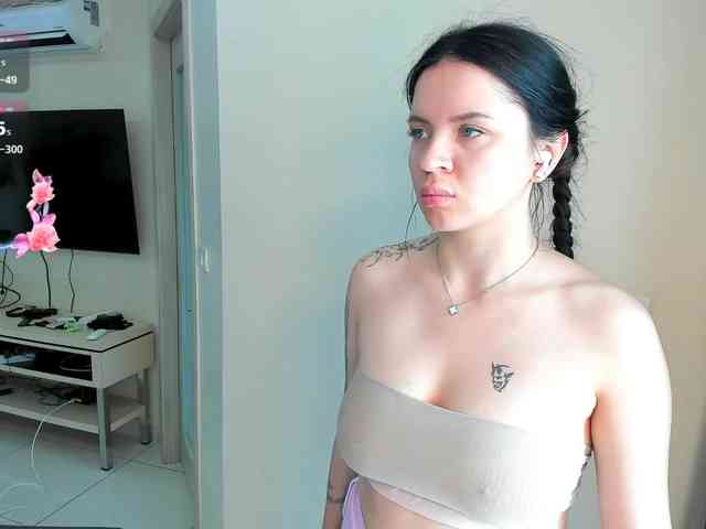 evelyne-xx webcam