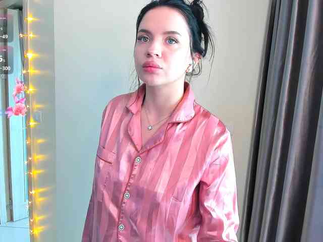 evelyne-xx webcam