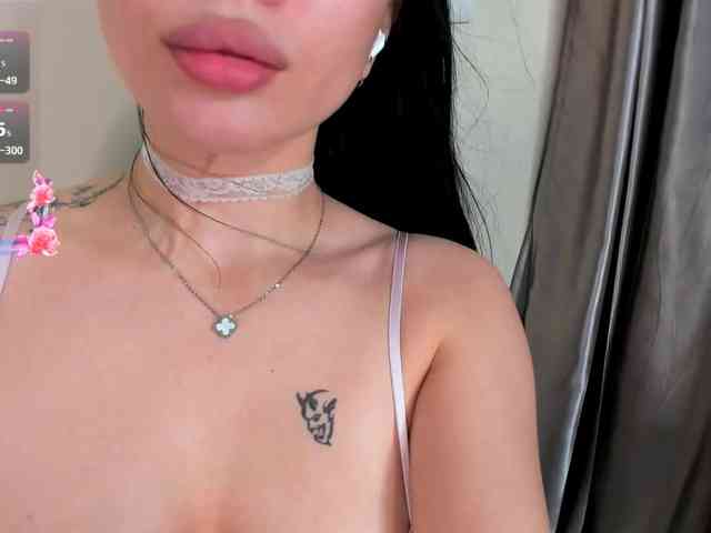 evelyne-xx webcam